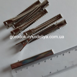 Зажим металевий 6.5см